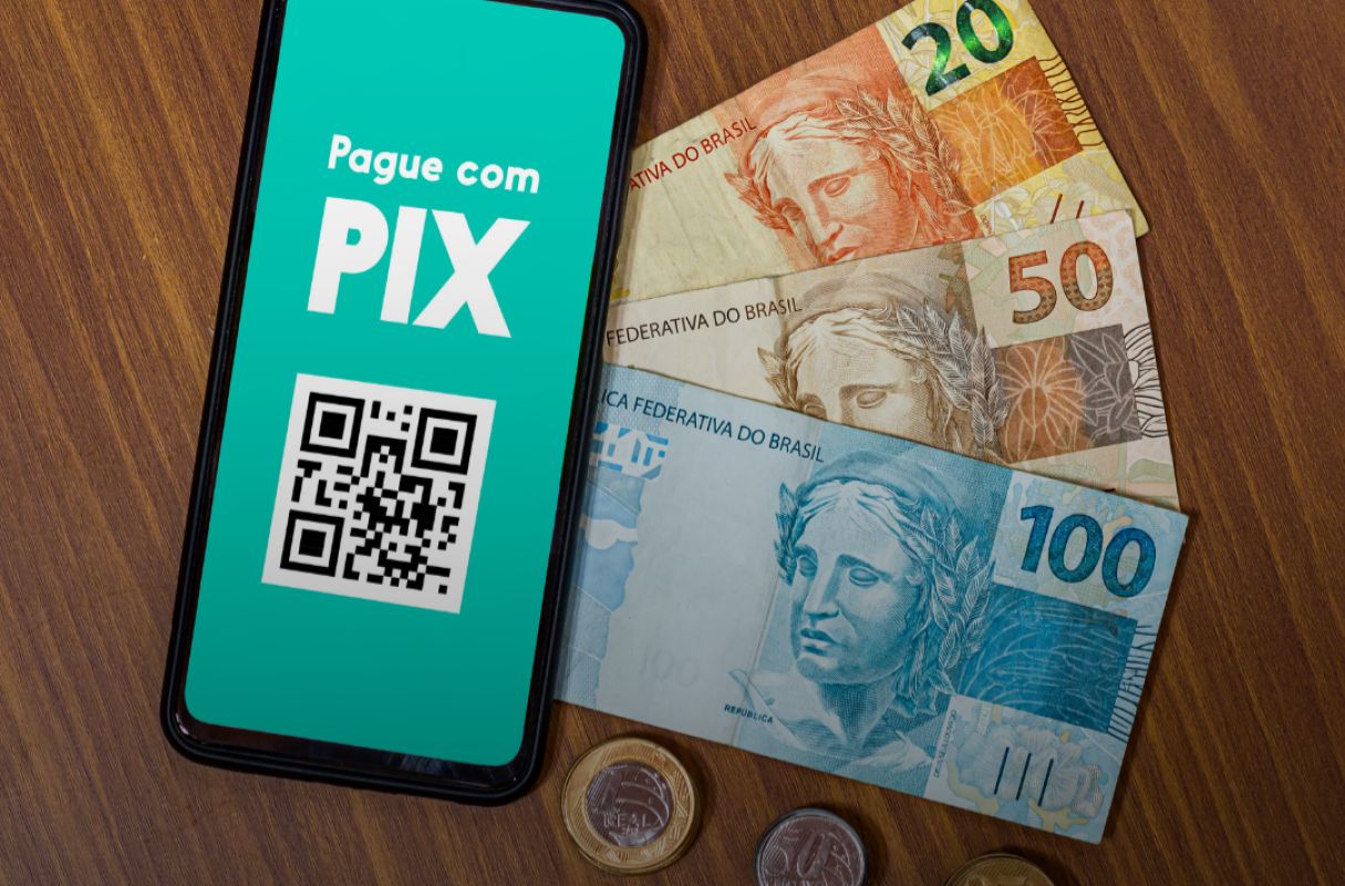Pix Automático entra em vigor e promete substituir boletos e débito em conta