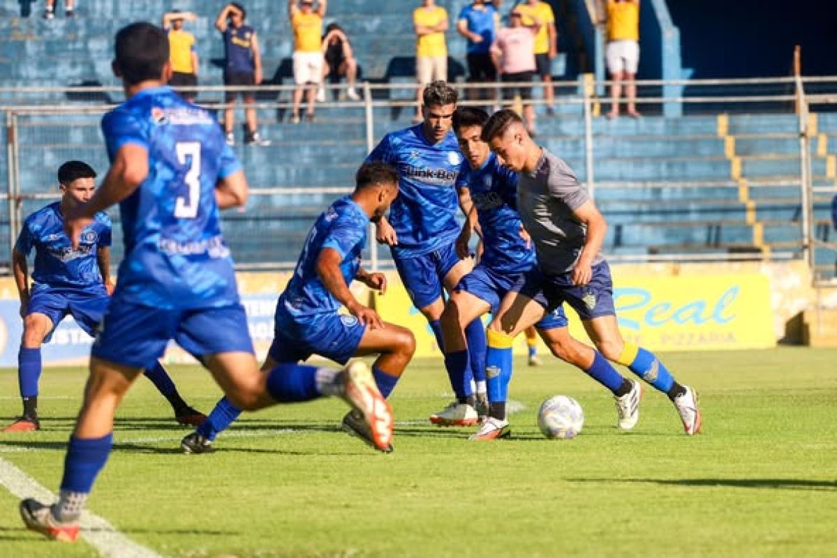 Pelotas empata sem gols com Cerro Largo em último teste antes do Gauchão 2025