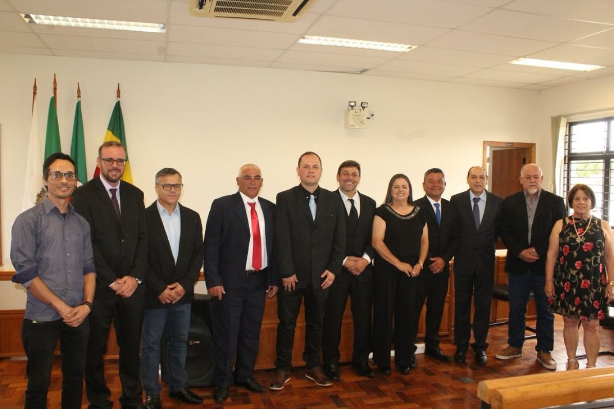 Prefeito, vice e vereadores eleitos de Pedro Osório são diplomados pelo Poder Judiciário