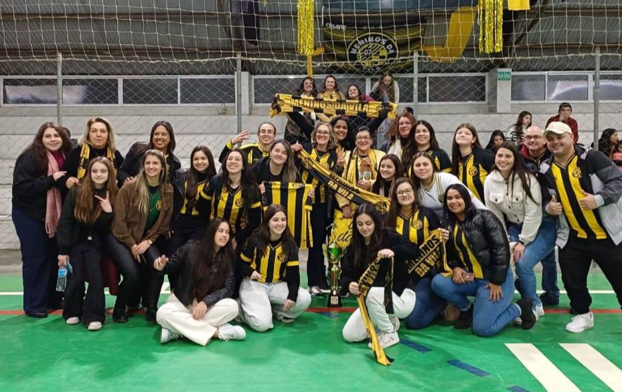 Meninos da Vila é campeão em jogo emocionante na abertura do Municipal de Futsal Sicredi