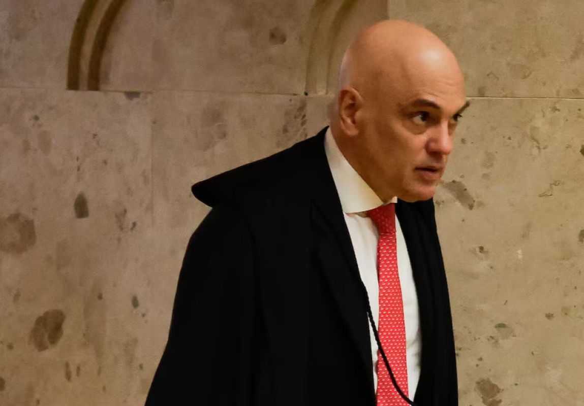 The Washington Post, em entrevista publicada nesta segunfa-feira, o ministro Alexandre de Moraes (STF), afirmou que não pretende recuar