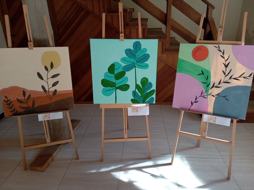 Obras do Ateliê Artífice estão em exposição na Prefeitura de Cerrito