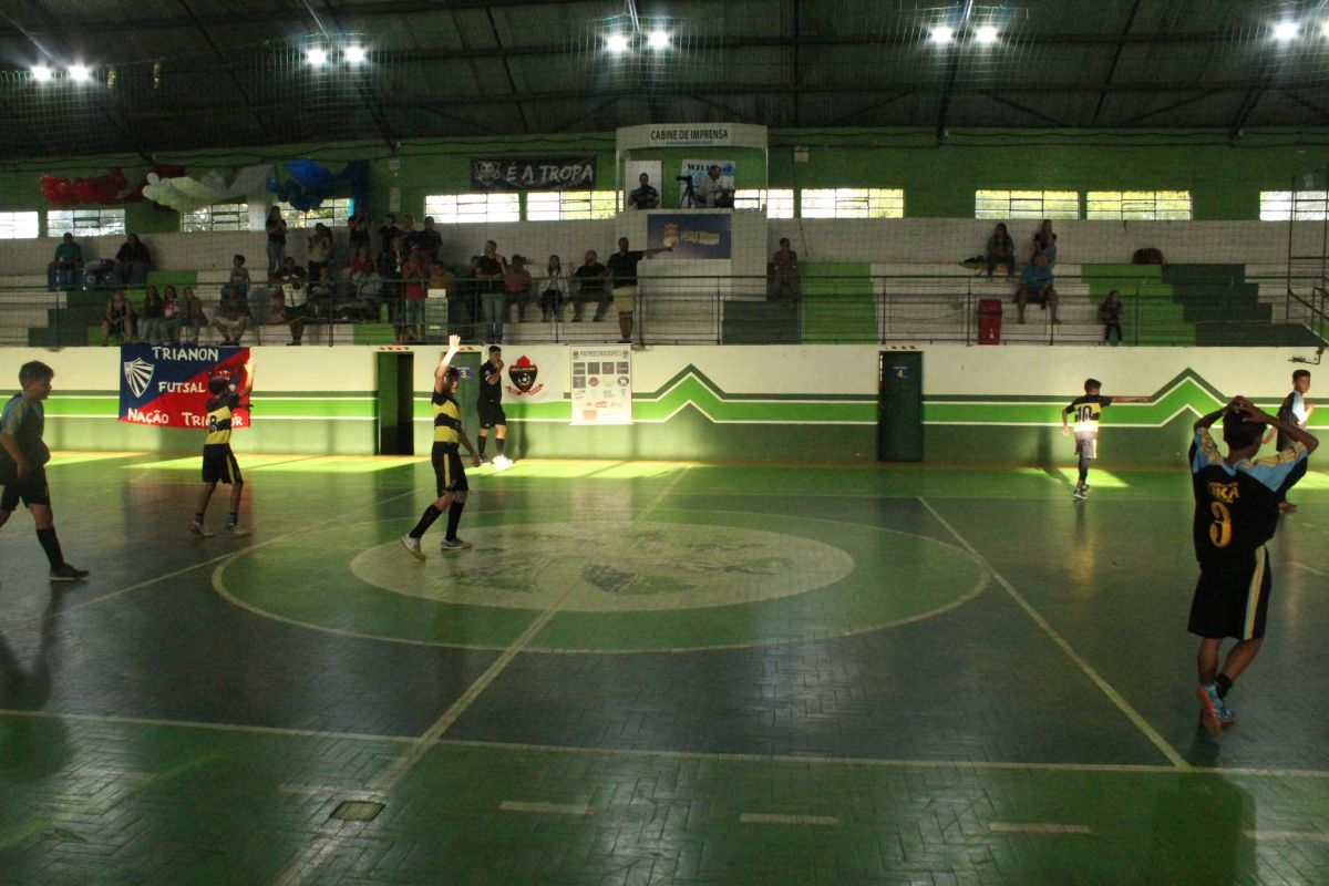 Semifinais da Copa João Tainha de Futsal movimentam Pedro Osório com sete jogos no ginásio Três de Abril