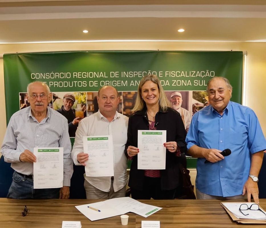 Prefeito de Pedro Osório participa do lançamento do Consórcio Regional de Inspeção de Produtos de Origem Animal