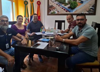 Administração Municipal de Herval recebe consultor da CEEE/Equatorial para discutir melhorias no município