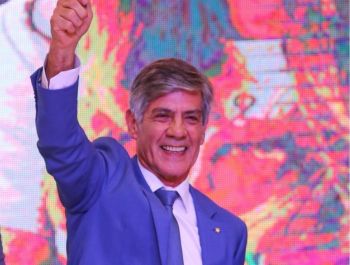 Fernando Marroni toma posse como prefeito de Pelotas após 20 anos; Daniela Brizolara é a primeira mulher negra a assumir vice-prefeitura