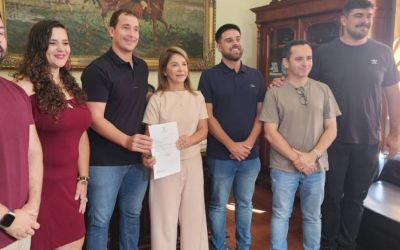 Prefeitura de Pelotas propõe reajuste salarial de 6,27% para professores da rede municipal