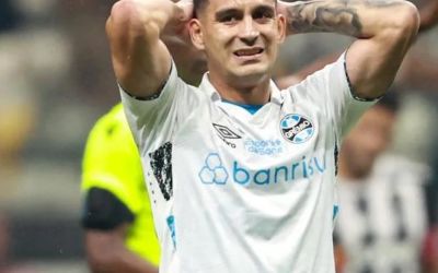 Impasse na renovação: Cristaldo recusa proposta do Grêmio e atrai interesse do exterior