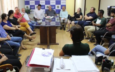 Prefeito de Cerrito e equipe eleita discutem planejamento educacional para 2025