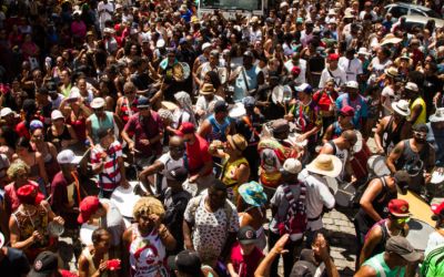 Pelotas abre agenda de Carnaval de Rua com nove desfiles e programação especial em diversos bairros e balneários