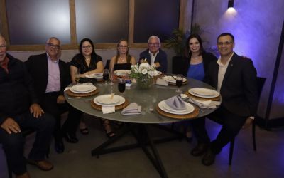 Prefeito de Jaguarão, Rogério Cruz, e Vice-prefeito eleito, Jonas Barreiros, participam de festa pelos 60 anos da AZONASUL