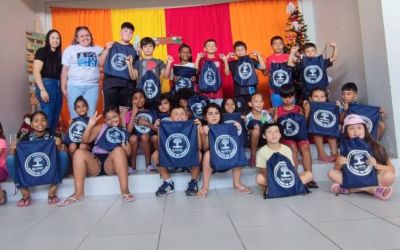 Sanep entrega kits escolares e reforça compromisso com a educação ambiental em Pelotas