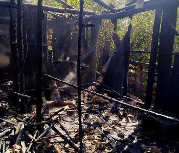 Incêndio destrói residência no bairro Silvina Gonçalves, em Arroio Grande