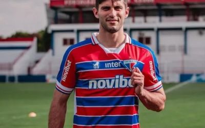 Grêmio negocia contratação do zagueiro Benjamin Kuscevic e aguarda resposta do AEK Atenas por Niclas Eliasson