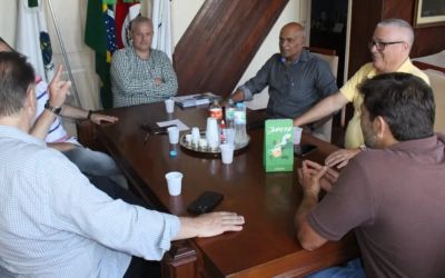 Prefeito de Pedras Altas recebe deputado Carlos Búrigo para discutir demandas e parceria