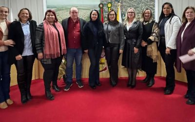 1ª Conferência Municipal da Mulher debate direitos, políticas públicas e experiências de vida