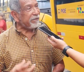 Arroio Grande recebe seis novos ônibus para o transporte escolar municipal