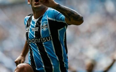 Cristaldo assume papel de protagonista e lidera o Grêmio em busca de vitória no Gre-Nal