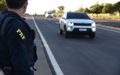 PRF inicia Operação Carnaval 2025 com foco na fiscalização de embriaguez ao volante e prevenção de acidentes