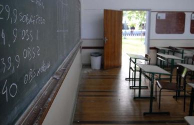 RS: novo parecer da PGE leva à reclassificação de concurso para professores estaduais
