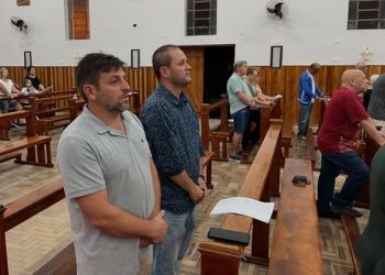 Prefeito e vice participam da 1ª novena da Festa de São José em Pedro Osório