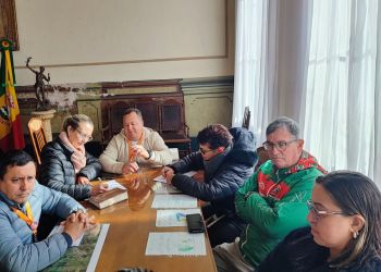 Carnaval 2026 de Jaguarão ganha força com repasse às escolas de samba