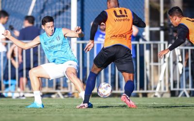 Grêmio vence São José-POA por 2 a 1 em primeiro jogo treino da pré-temporada