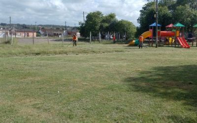 Equipe de limpeza urbana de Jaguarão realiza manutenção em mais de 20 ruas e praças da cidade