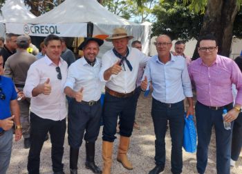 Herval presente em reunião da Azonasul na Feovelha