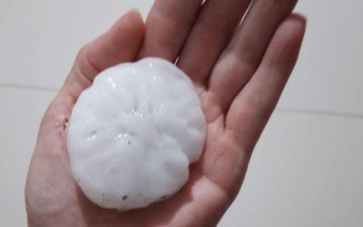 Chuva de granizo atinge 15 cidades do RS e causa danos em casas e lavouras