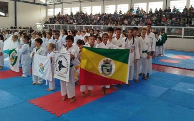 Equipe de Cerrito brilha no 3º Festival de Projetos Sociais de Karatê em Nova Alvorada