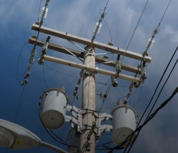 CEEE Equatorial faz obra na rede elétrica de Pelotas neste sábado (7)