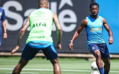 Grêmio se reapresenta com possíveis reforços no ataque para o Gre-Nal 445