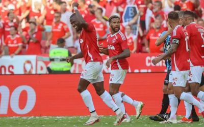 Internacional empata com o Grêmio e conquista o Campeonato Gaúcho após nove anos