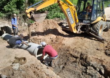 Nova canalização e melhorias na via