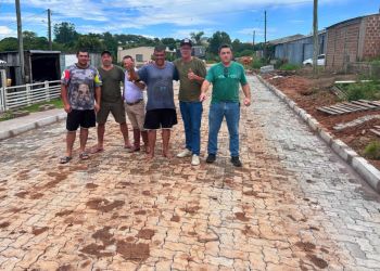 Herval conclui pavimentação da Rua João Dias da Silva e entrega obra à população